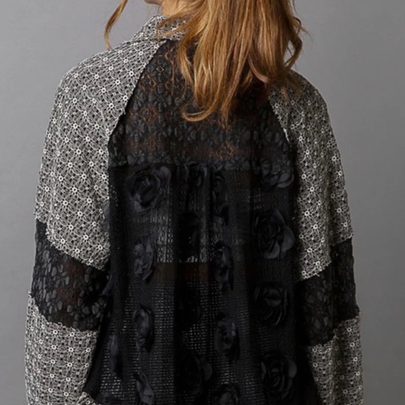 80. POL Shacket Jacket Top Women's Gray Lace Woven Balloon Sleeve Front Pockets - Picture 2 of 5